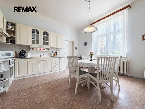Prodej domu 400 m², pozemek 6191 m²