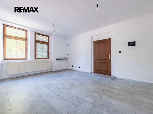 Prodej domu 400 m², pozemek 821 m²