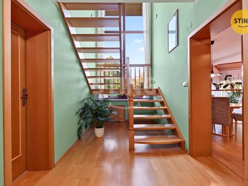 Prodej domu 215 m², pozemek 1157 m²