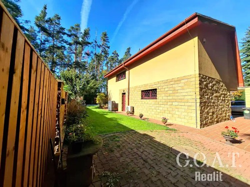 Prodej domu 279 m², pozemek 799 m²