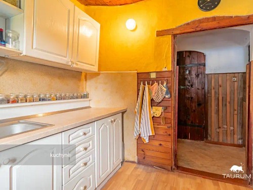 Prodej chalupy 275 m², pozemek 2210 m²