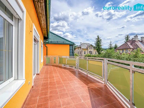 Prodej domu 420 m², pozemek 633 m²