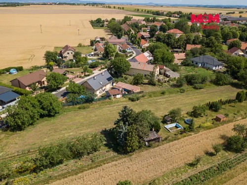Prodej stavebního pozemku 1308 m²