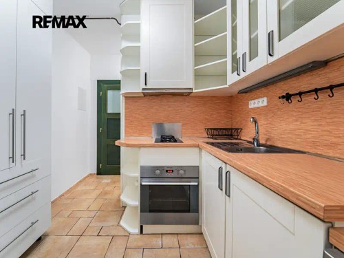 Prodej bytu 1+1 38 m²