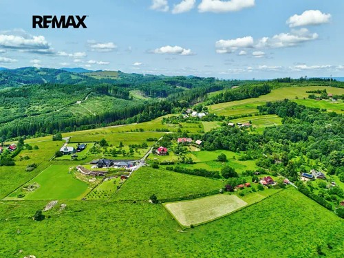 Prodej stavebního pozemku 3000 m²