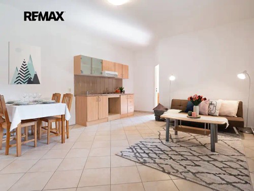 Prodej zemědělské usedlosti 770 m², pozemek 9150 m²