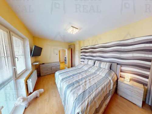 Prodej domu 345 m², pozemek 792 m²