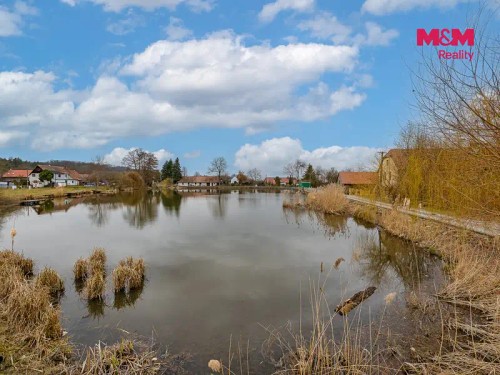 Prodej stavebního pozemku 2315 m²