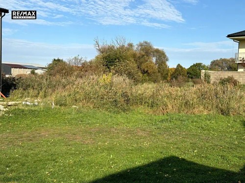 Prodej stavebního pozemku 2881 m²