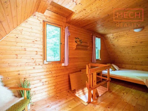 Prodej chaty 80 m², pozemek 1 m²