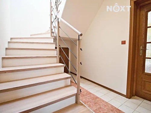 Prodej domu 214 m², pozemek 944 m²