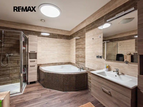 Prodej domu 208 m², pozemek 592 m²