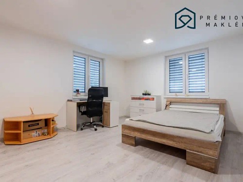 Prodej domu 353 m², pozemek 772 m²