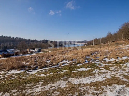 Prodej stavebního pozemku 1320 m²