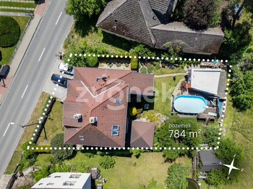 Prodej domu 284 m², pozemek 784 m²