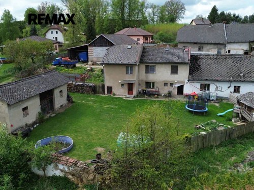 Prodej stavebního pozemku 890 m²