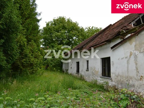 Prodej stavebního pozemku 2553 m²