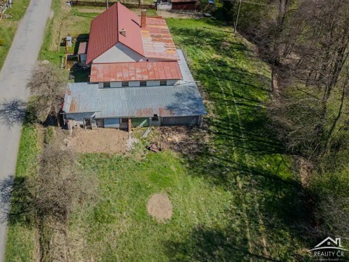Prodej domu 371 m², pozemek 2499 m²