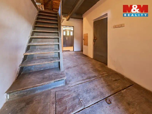 Prodej domu 186 m², pozemek 1171 m²