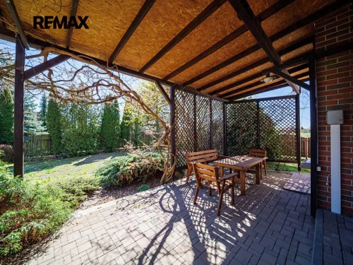 Prodej domu 194 m², pozemek 766 m²