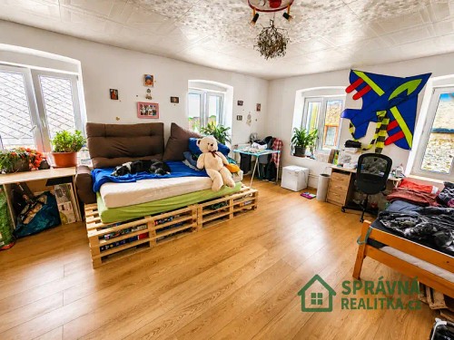 Prodej domu 220 m², pozemek 932 m²