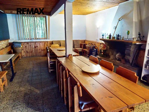 Prodej domu 210 m², pozemek 2374 m²