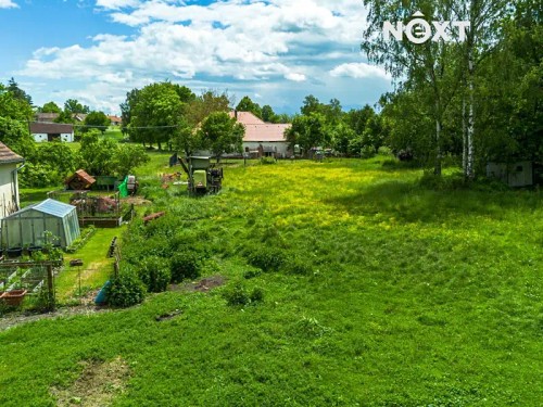 Prodej stavebního pozemku 2949 m²