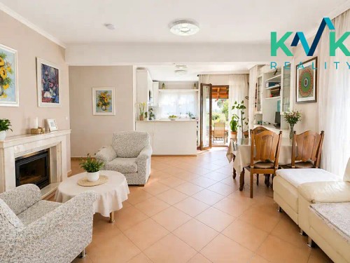 Prodej domu 250 m², pozemek 992 m²