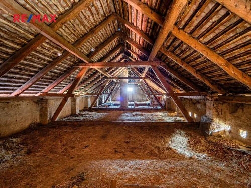 Prodej zemědělské usedlosti 218 m², pozemek 2446 m²