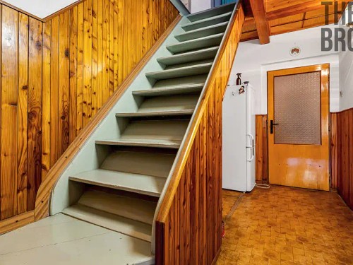 Prodej domu 207 m², pozemek 12781 m²