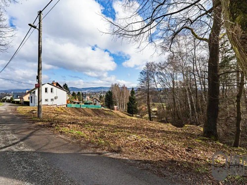 Prodej stavebního pozemku 1358 m²