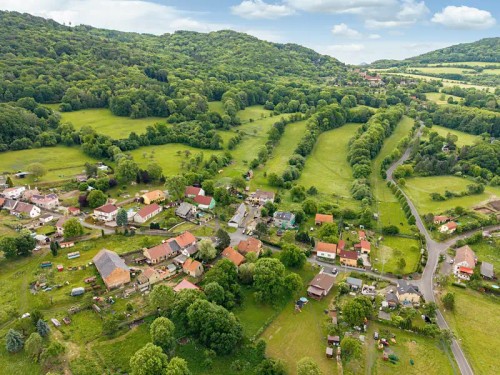Prodej stavebního pozemku 1516 m²
