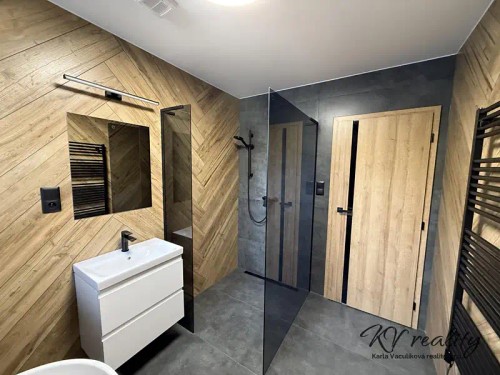 Prodej bytu 3+1 100 m²