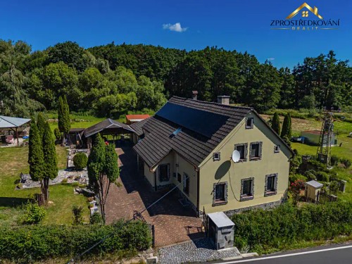 Prodej domu 258 m², pozemek 2807 m²