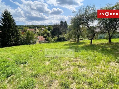 Prodej stavebního pozemku 923 m²
