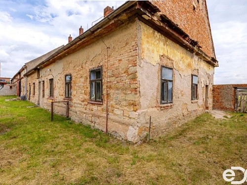 Prodej zemědělské usedlosti 212 m², pozemek 5542 m²
