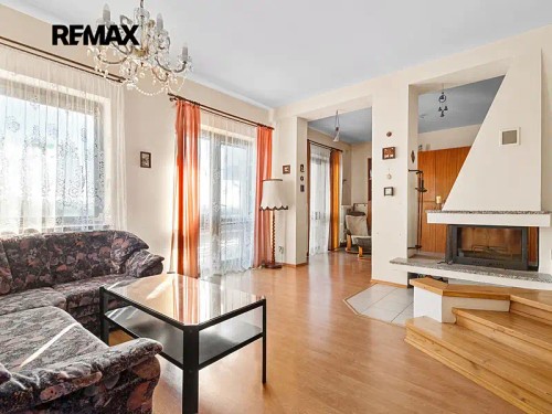 Prodej domu 302 m², pozemek 306 m²