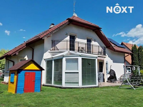 Prodej domu 254 m², pozemek 944 m²