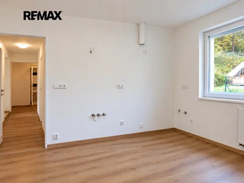 Prodej domu 272 m², pozemek 143 m²