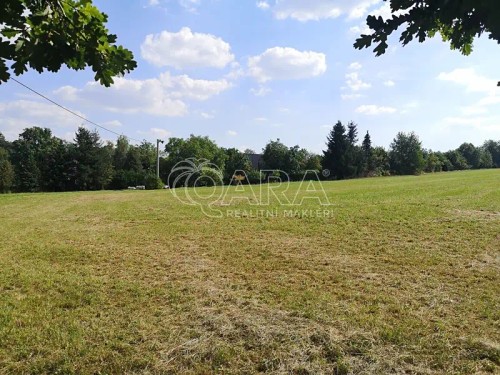 Prodej stavebního pozemku 5569 m²