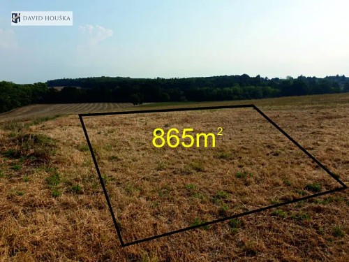 Prodej stavebního pozemku 826 m²