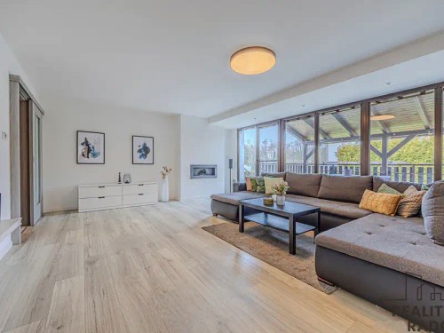 Prodej domu 342 m², pozemek 467 m²