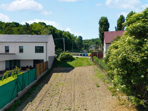 Prodej stavebního pozemku 463 m²