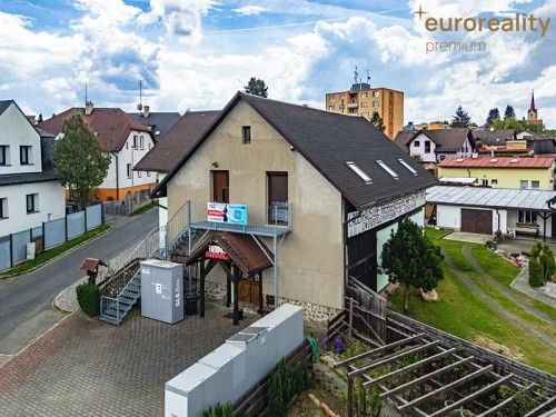 Prodej domu 229 m², pozemek 588 m²