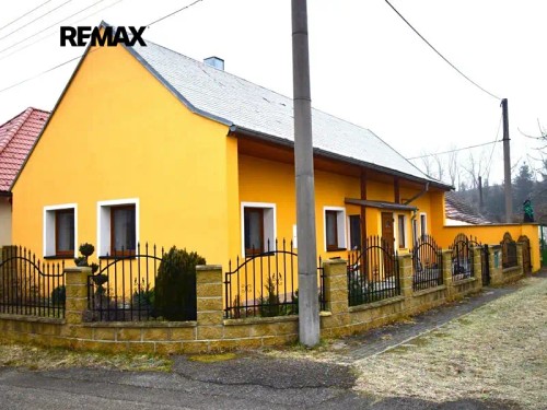 Prodej chalupy 100 m², pozemek 122 m²