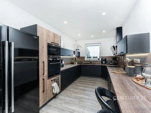 Prodej domu 226 m², pozemek 987 m²