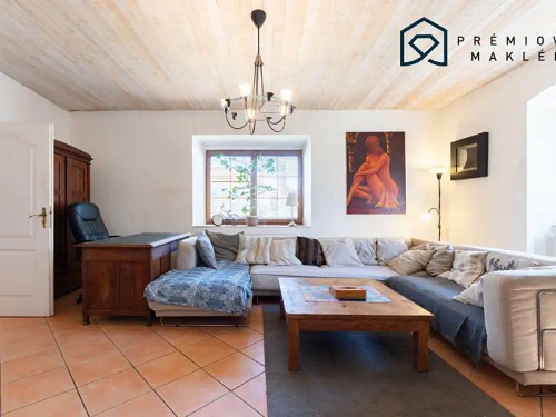 Prodej domu 200 m², pozemek 1287 m²