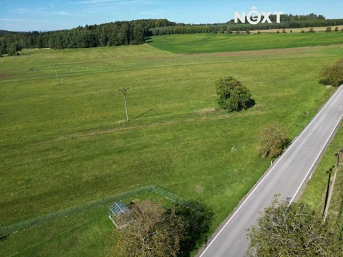 Prodej stavebního pozemku 1390 m²