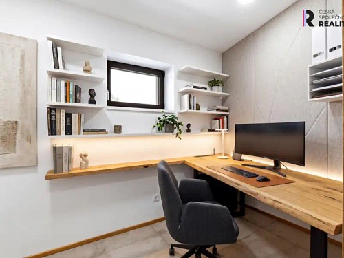 Prodej domu 200 m², pozemek 900 m²