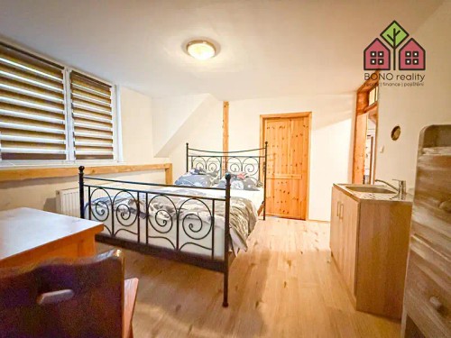 Prodej domu 216 m², pozemek 353 m²